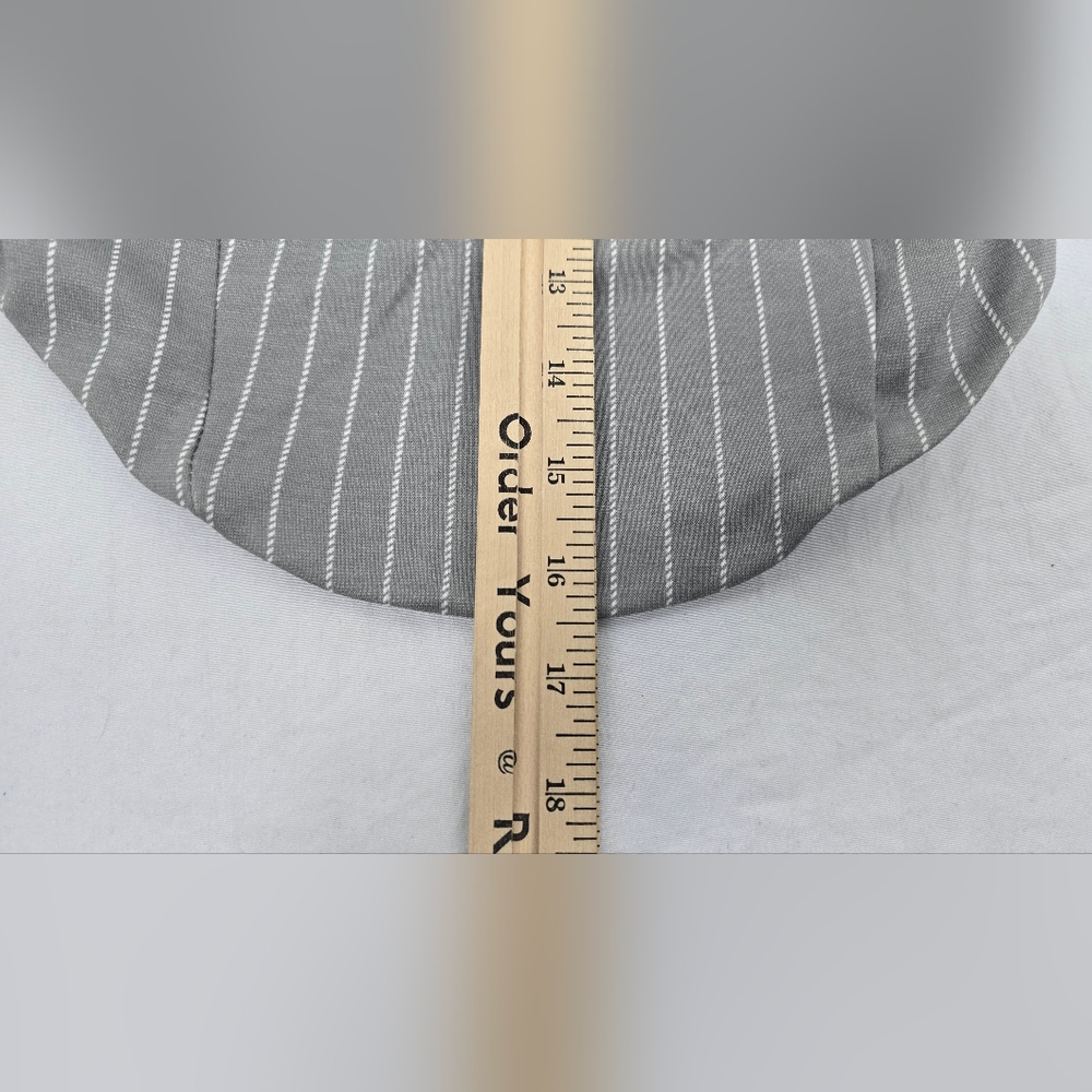 Forever 21 Women's Crop Shirt Tank Sleeveless Gray White Striped Cami Medium - Picture 7 of 10